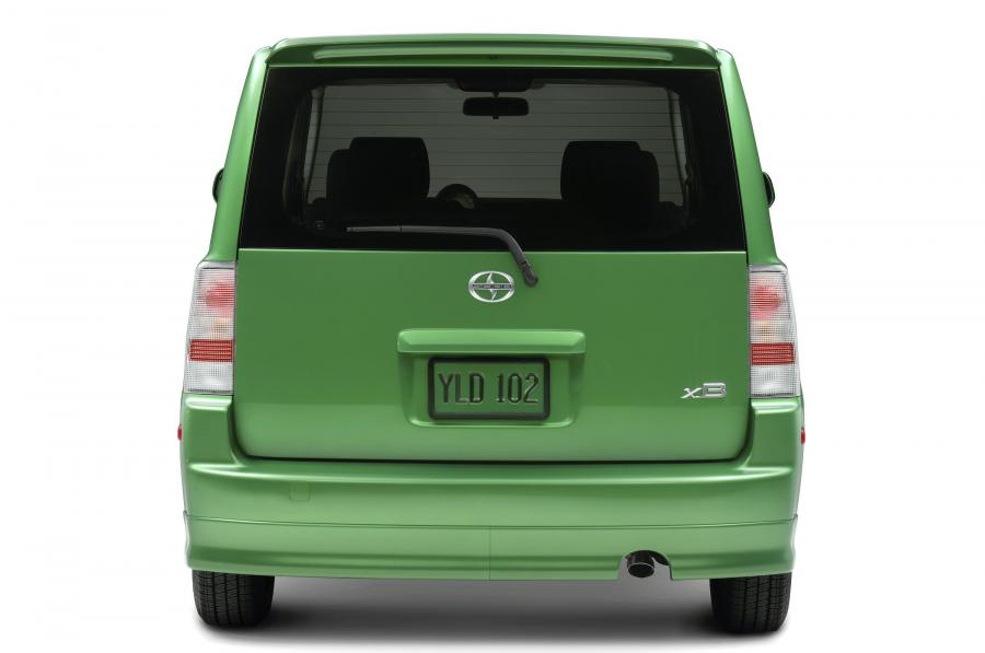  Scion xB Release Series 3.0 2006 года  (фото 14 из 20)